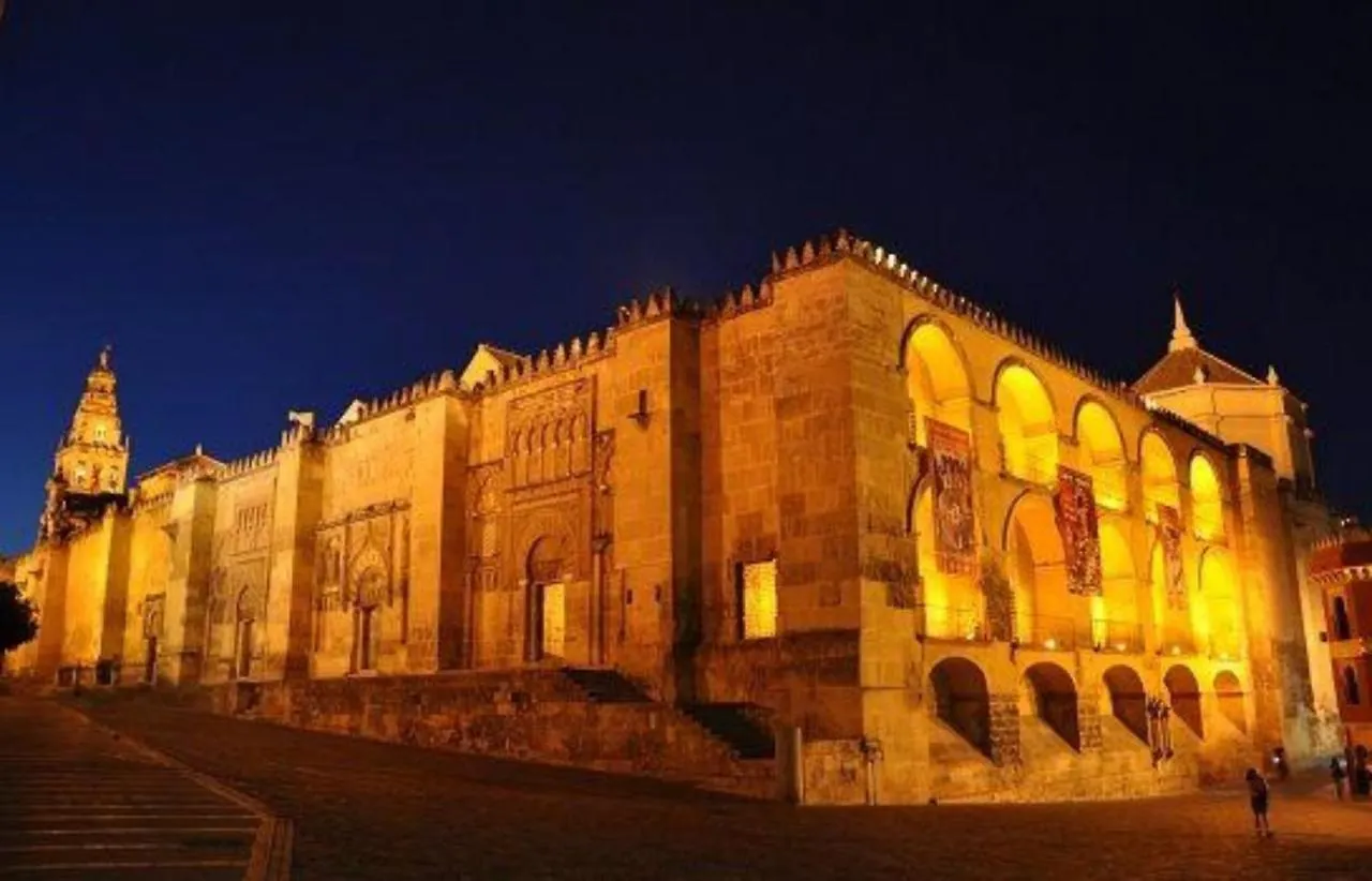 P Los Encantos De Almavir Córdoba